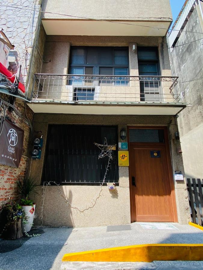 Good Garden Female Hostel Tainan Luaran gambar