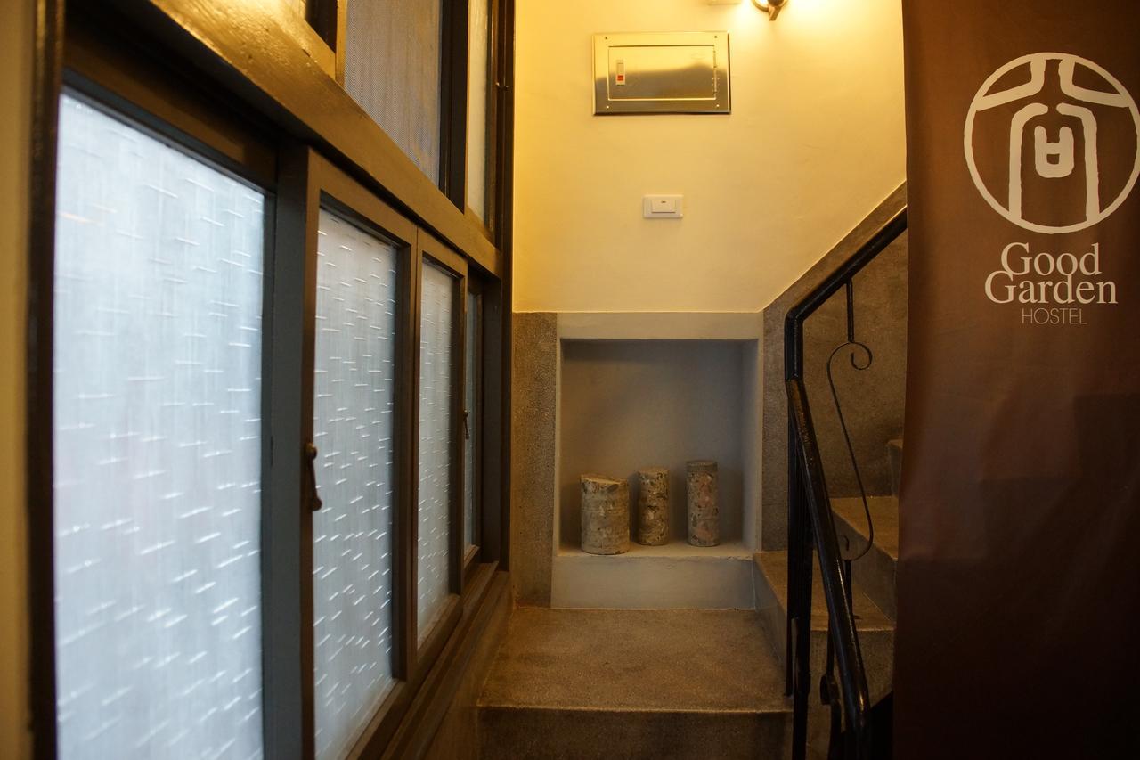 Good Garden Female Hostel Tainan Luaran gambar