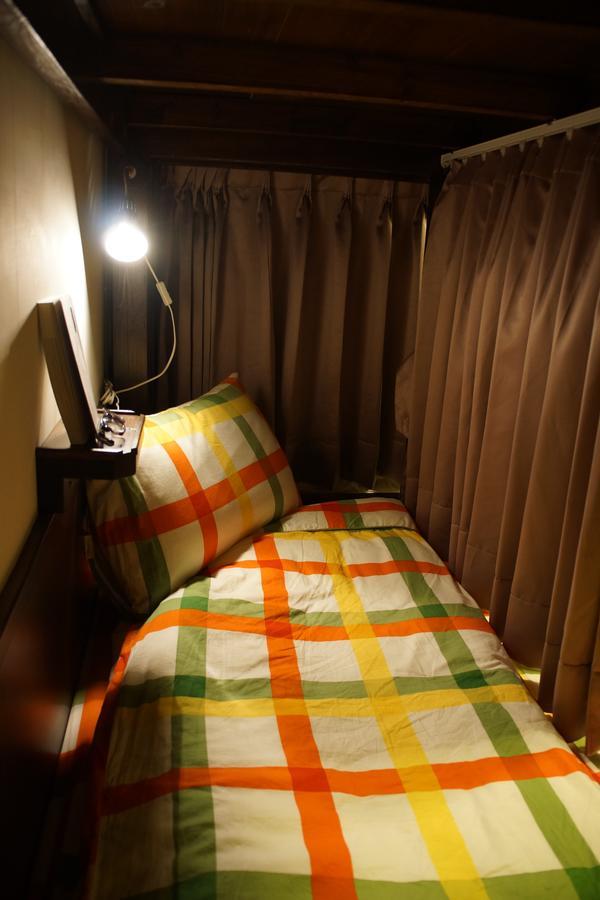 Good Garden Female Hostel Tainan Luaran gambar
